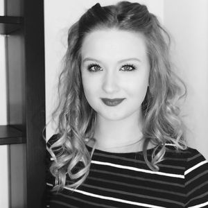 Meet your Posher, Elaina